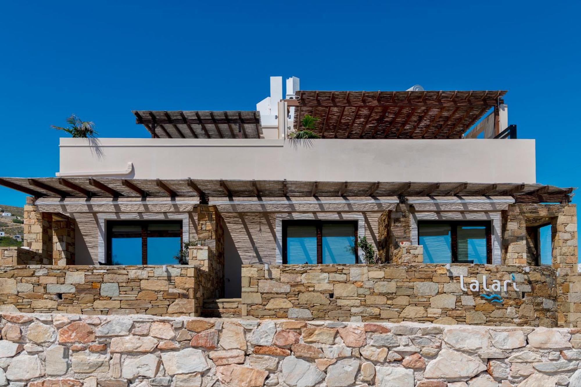 Lalari Beach Suites Vári Exterior photo